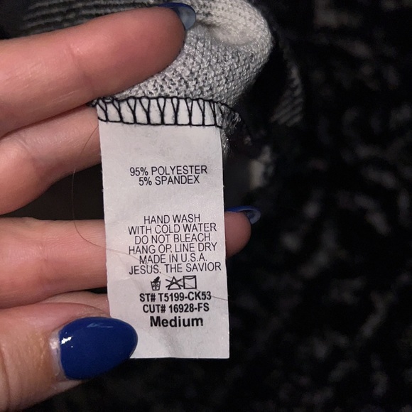 Plaid tunic sweater - Picture 2 of 2